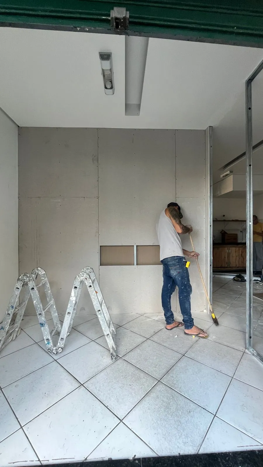 Parede em drywall em execução