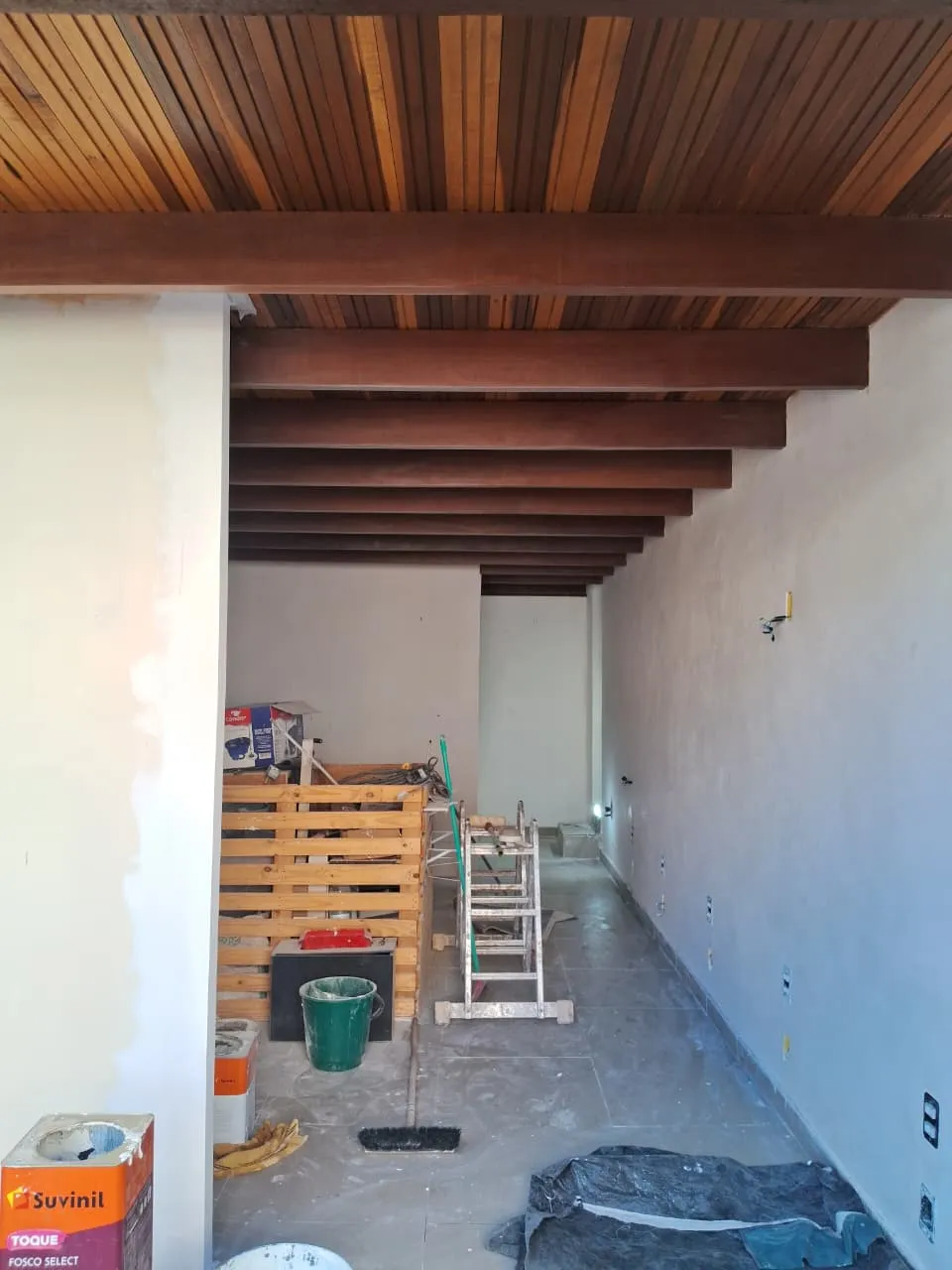 Gesso e teto em obra
